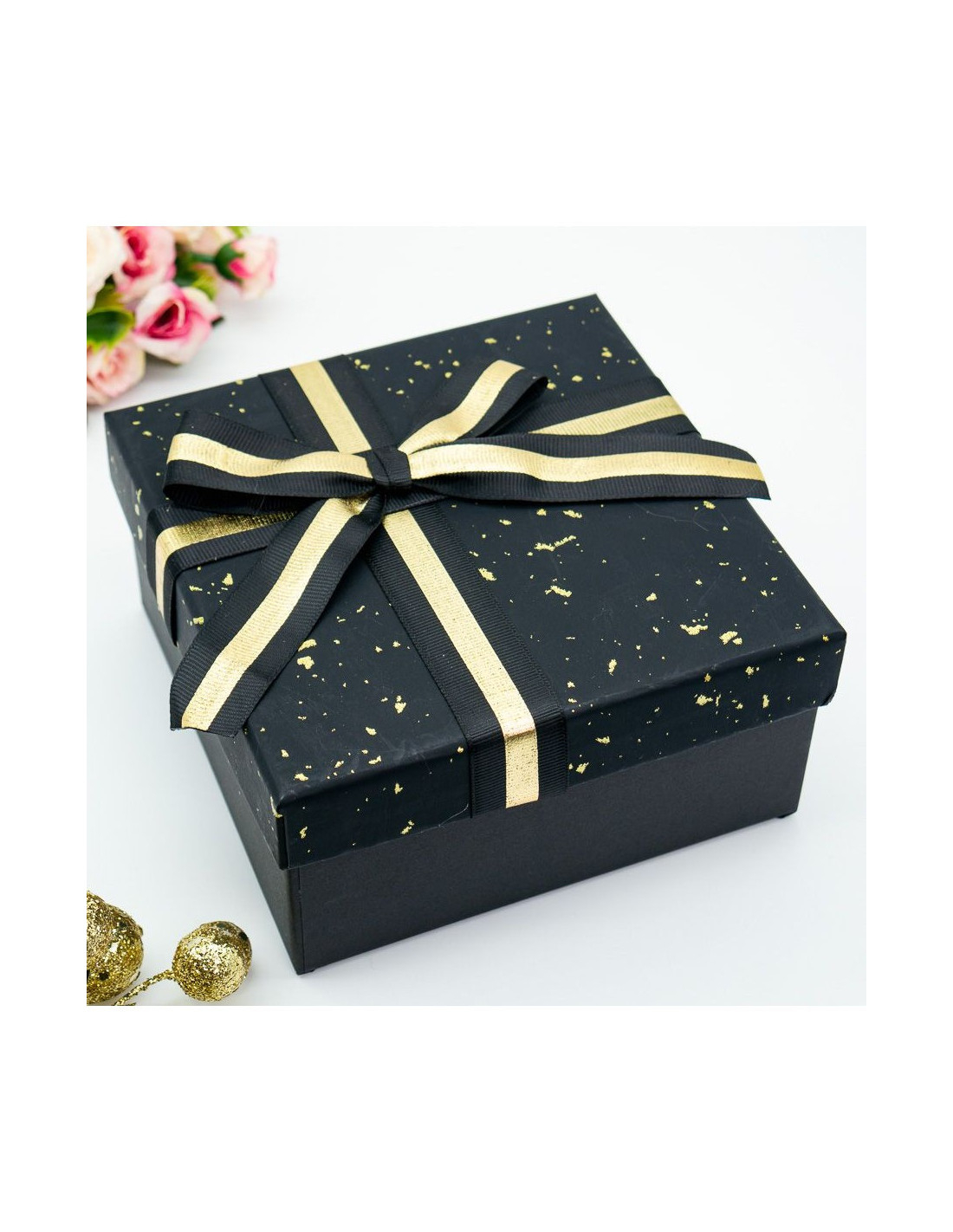 Коробка с бантом, черная с золотыми каплями, L 19х19х9,5см ч34930-3 | LOVESTORE